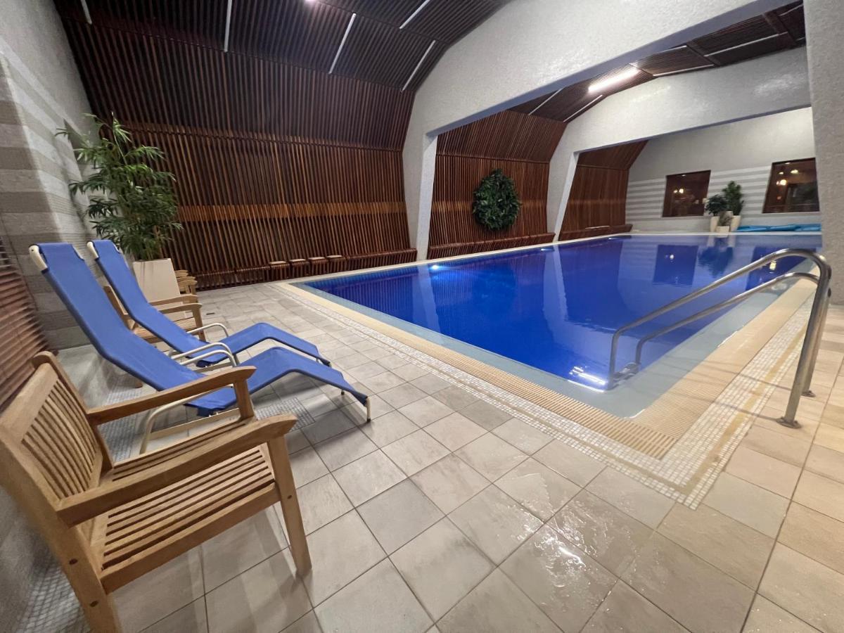 Luxury Apartment Dunapest With Spa And Pool Budapest Esterno foto